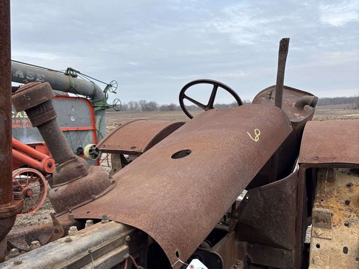 mccormick-deering-wk-40-parts-tractor-image-43