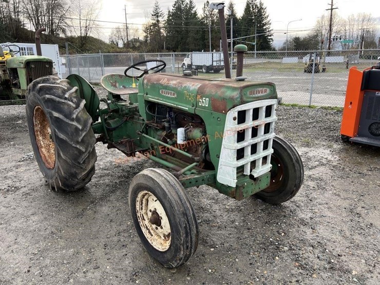 oliver-550-image-1