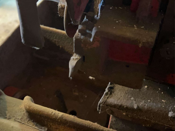 piston-turning-and-grinding-machine-image-9