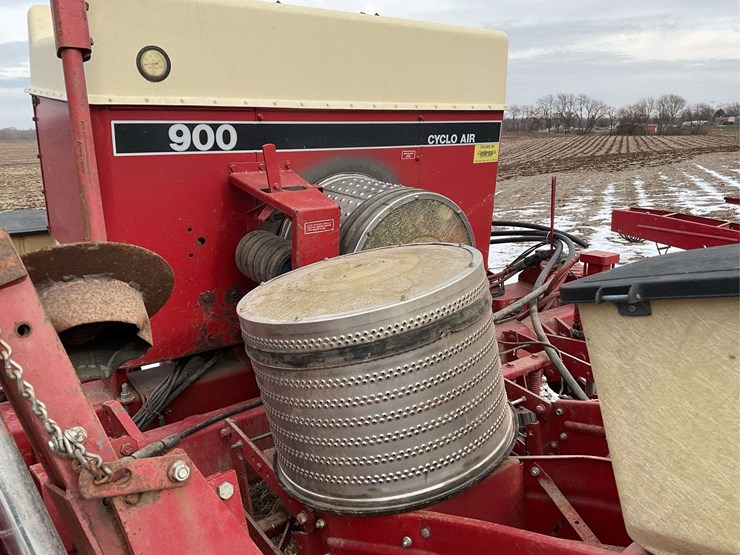 case-ih-900-image-34