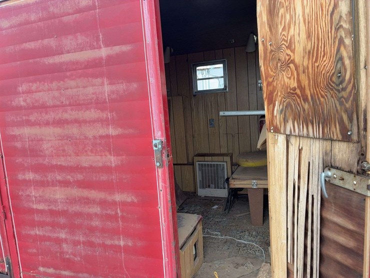 horse-transport-5th-wheel-livestock-trailer-image-31