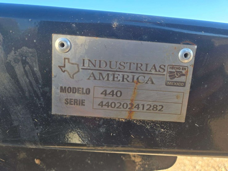 2023-drop-pin-combine-head-hauler-image-17