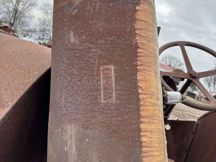 mccormick-deering-wk-40-parts-tractor-image-11