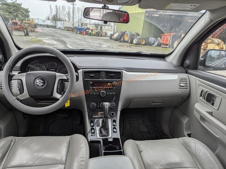 2008-suzuki-xl7-image-14