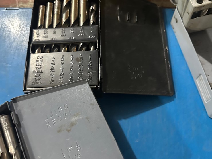 box-of-drill-bits-image-4