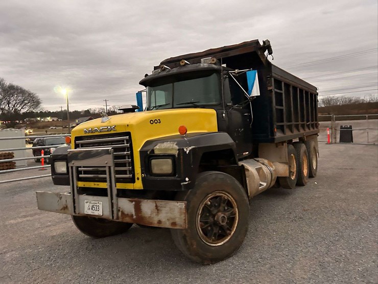 1995-mack-rd688s-image-3