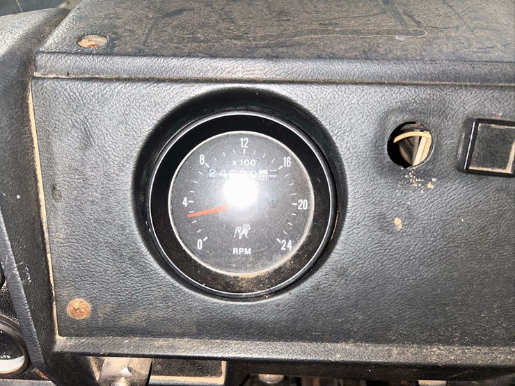 1995-mack-rd688s-image-34