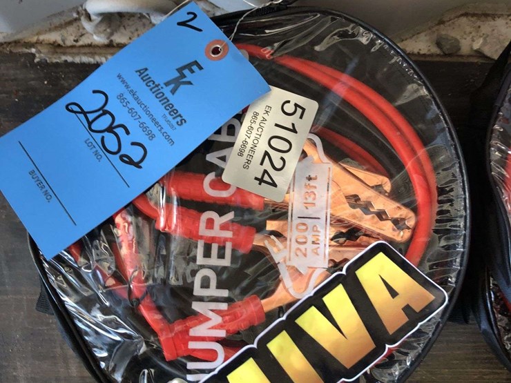 unused-(2)-sets-200-amp-jumper-cables-image-1