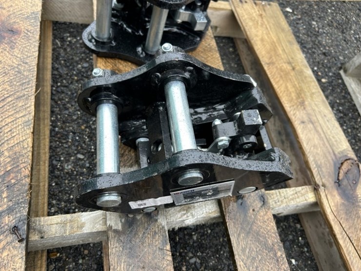 2025-ir-quick-coupler-image-1