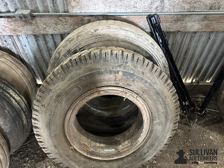 10.00-20-wheels-image-1