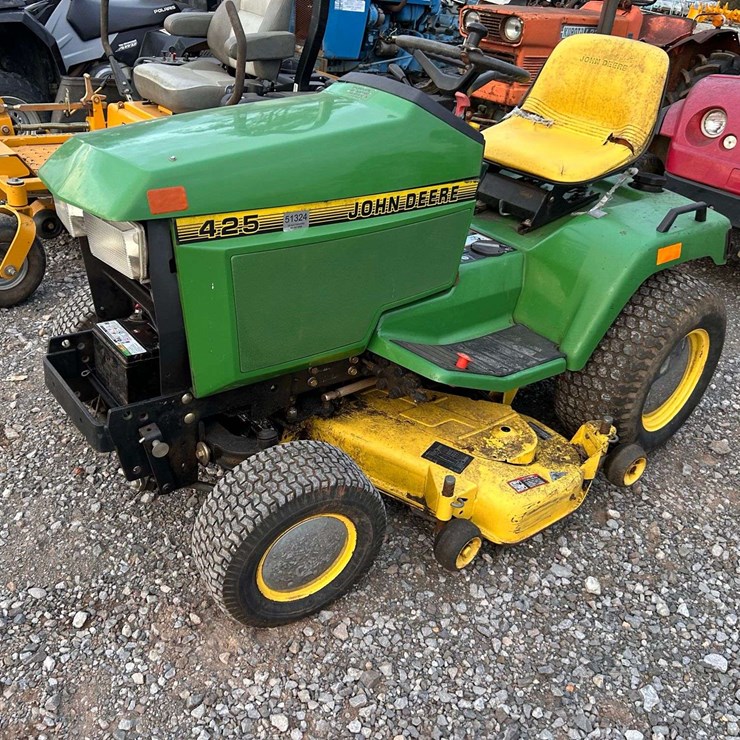JOHN DEERE 425
