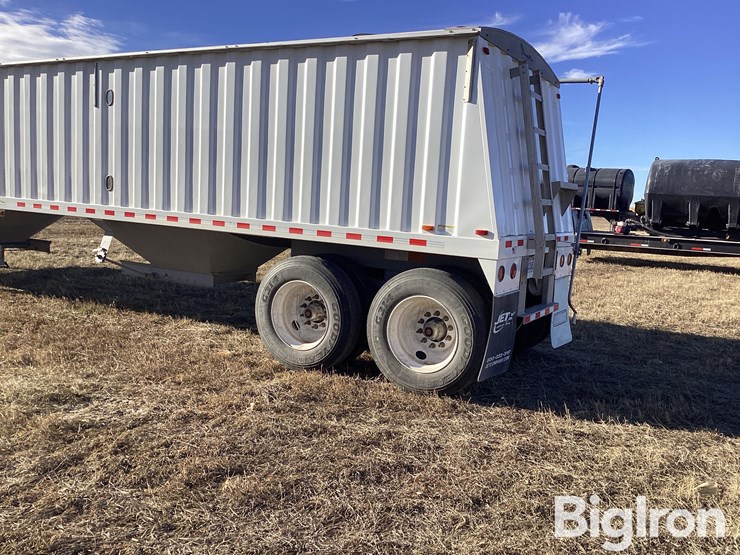 jet-grain-trailer-image-5
