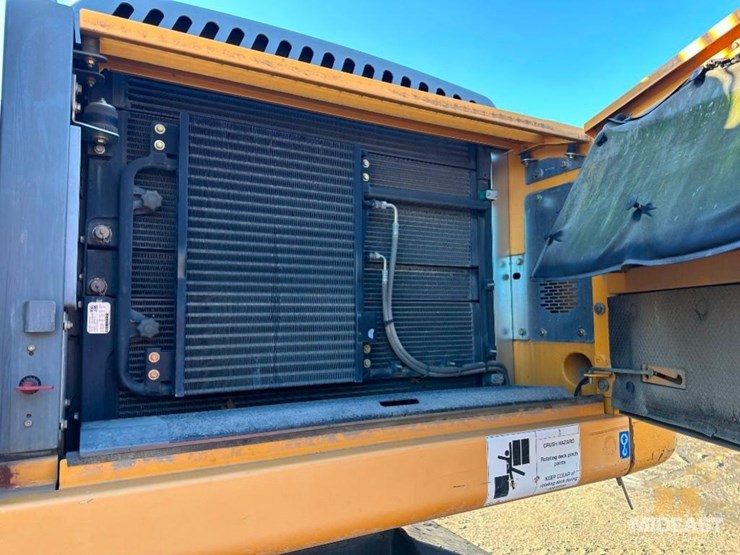 2012-liebherr-924c-wheeled-excavator-image-31