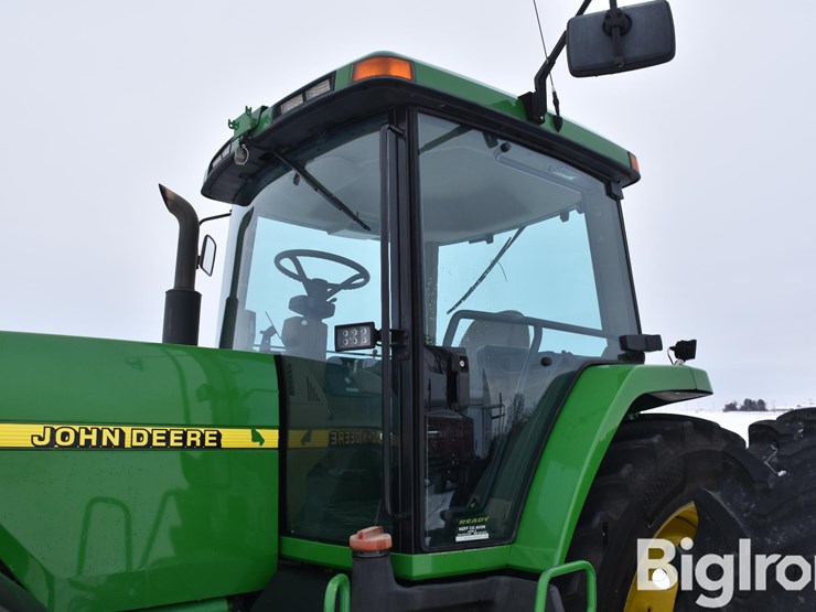 john-deere-8100-image-12
