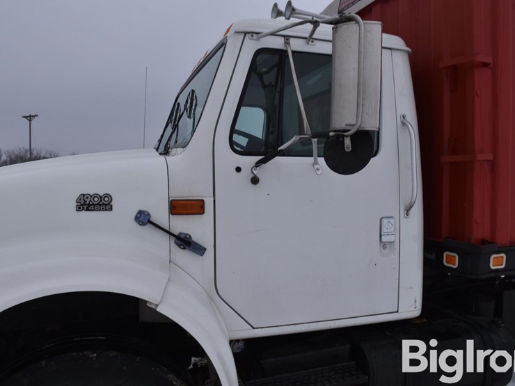 1999-international-4900-image-13
