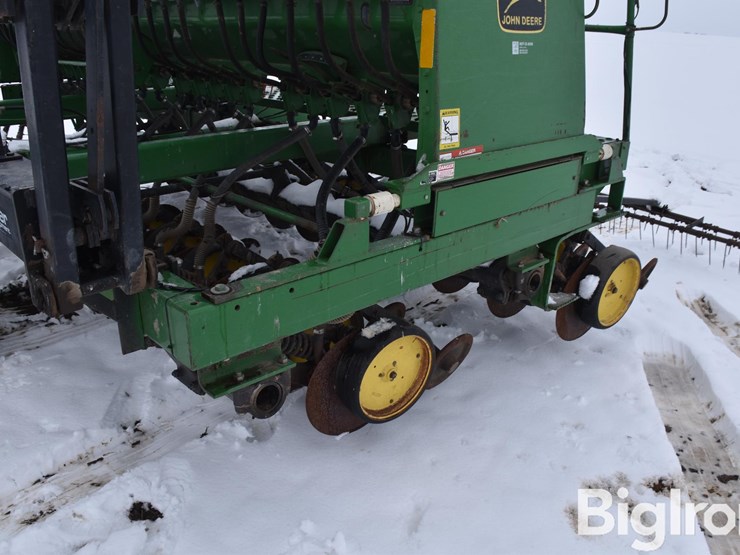 john-deere-750-image-16