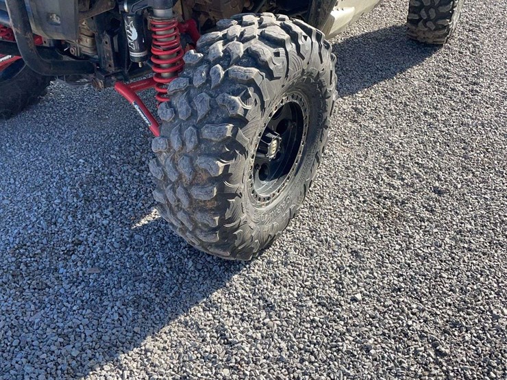 2015-polaris-rzr-900-image-8