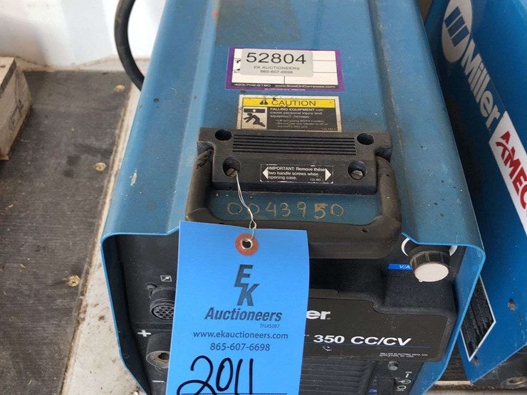 miller-xmt-350-cc/cv-single-r-3-phase-welder-image-1