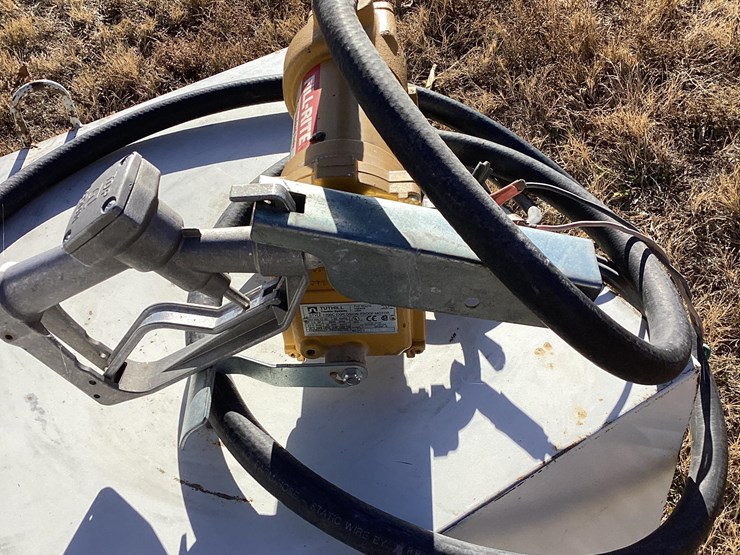 delta-consolidated-48400-fuel-tank-image-10