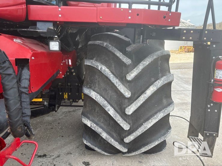 case-ih-8250-image-10