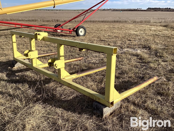 shop-built-round-bale-mover-image-5