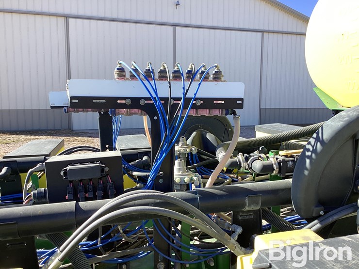 john-deere-1770nt-image-13