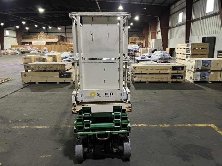 2016-jlg-1930es-image-7