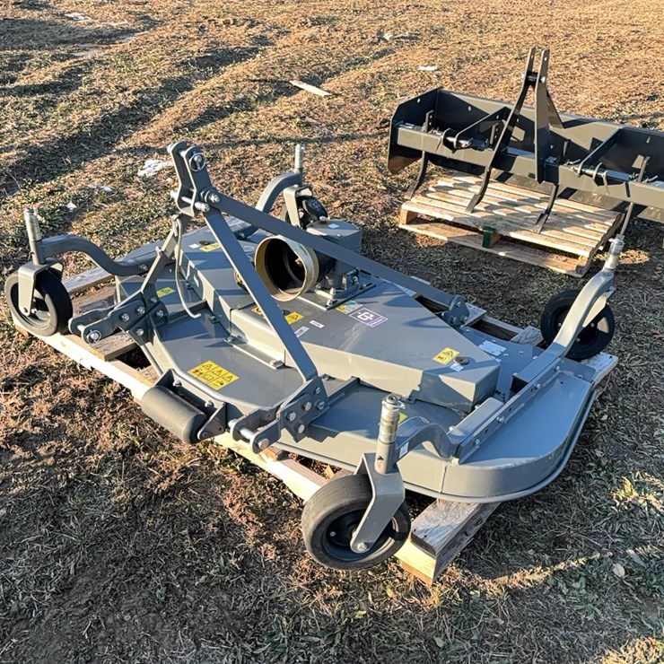 IRONCRAFT SGM GROOMING MOWER TRACTOR ATTACHMENT SN:102458