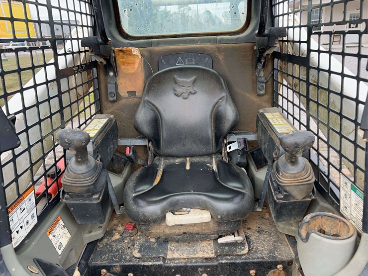 2019-bobcat-t770-image-30