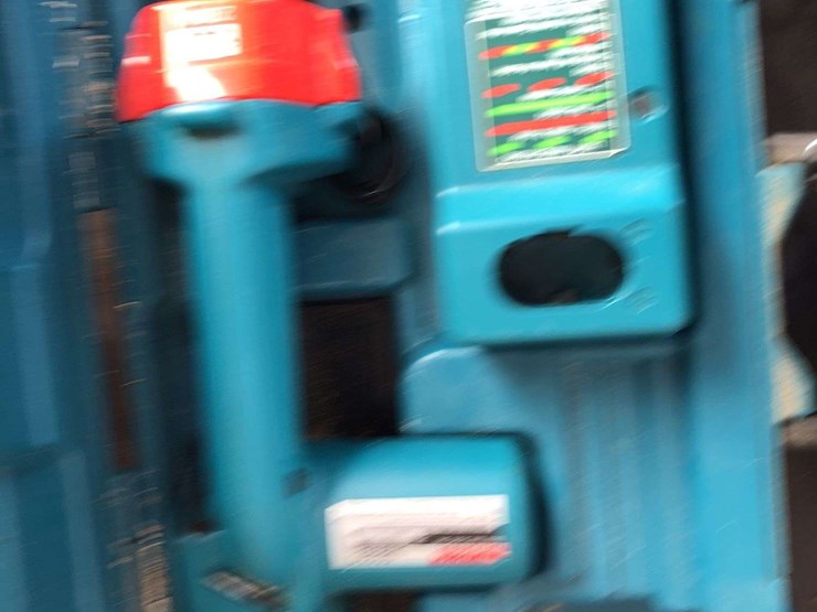 makita-trim-saw-5093d-image-2