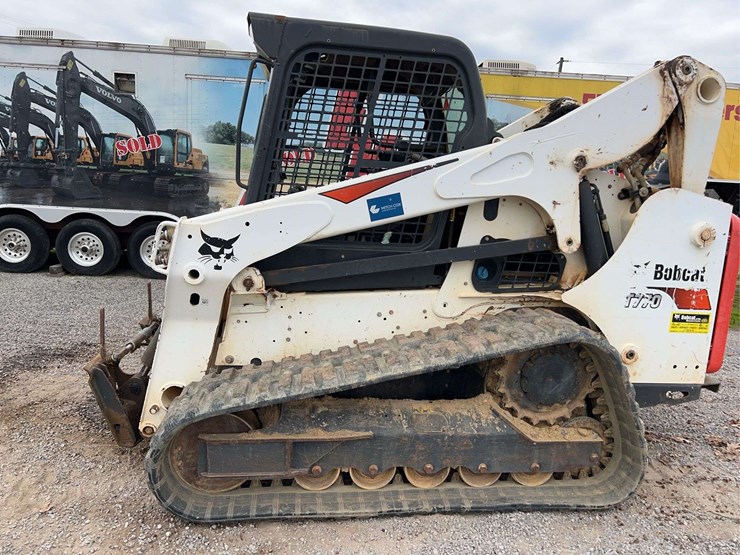 2019-bobcat-t770-image-27