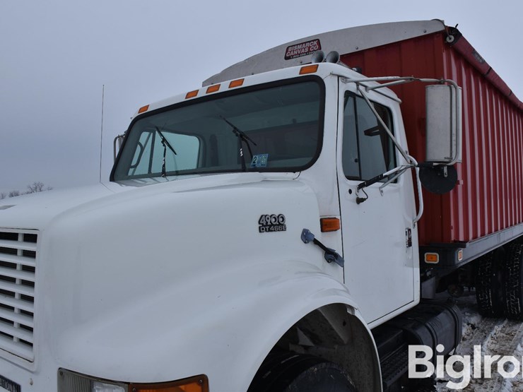 1999-international-4900-image-11