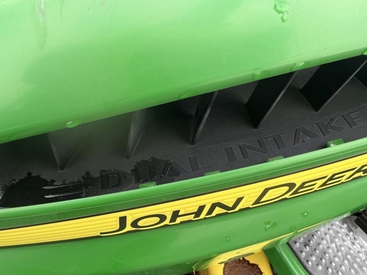 john-deere-la135-image-15