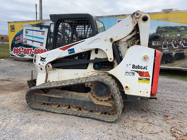 2019-bobcat-t770-image-25