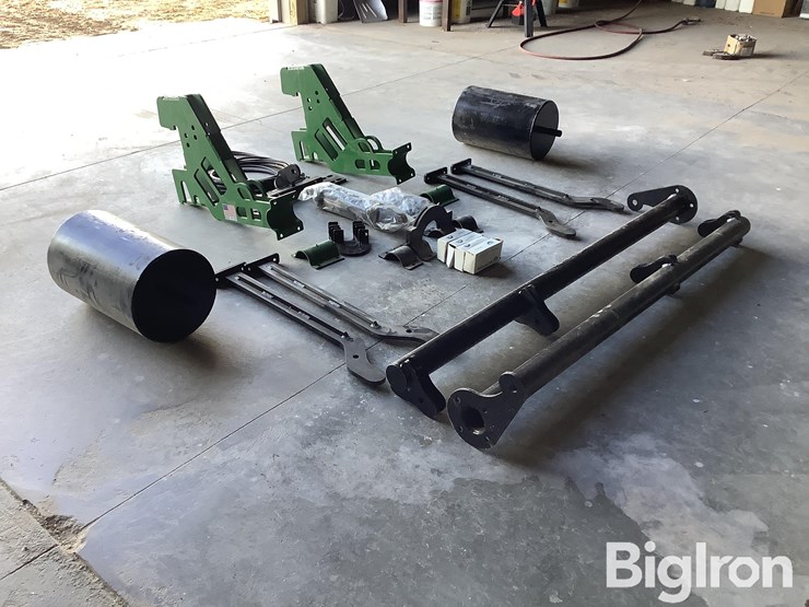 john-deere-8320-image-3