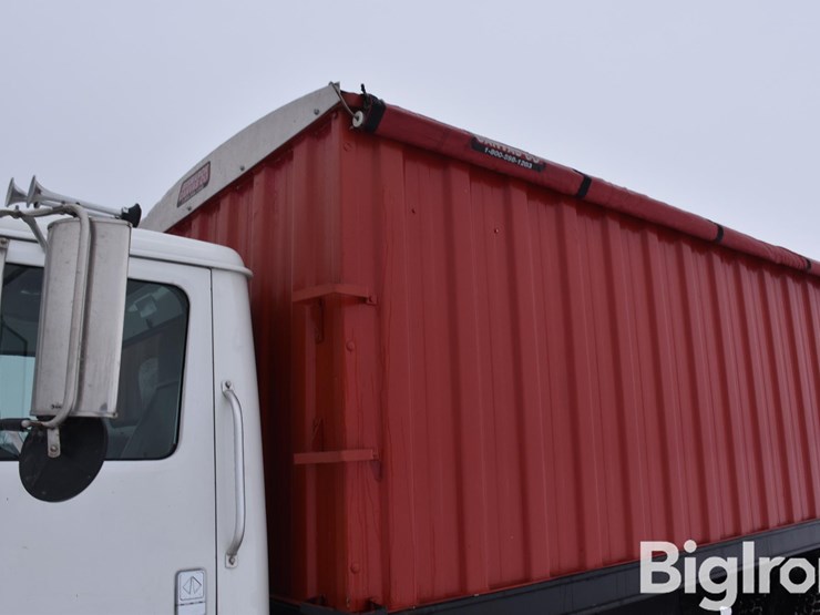 1999-international-4900-image-15