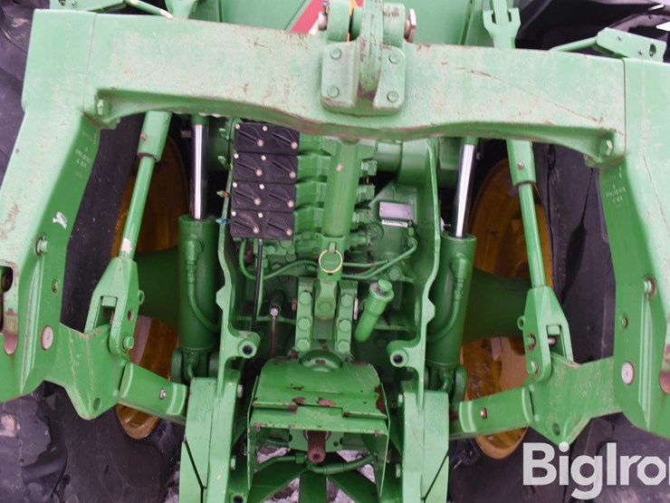 john-deere-8400-image-20