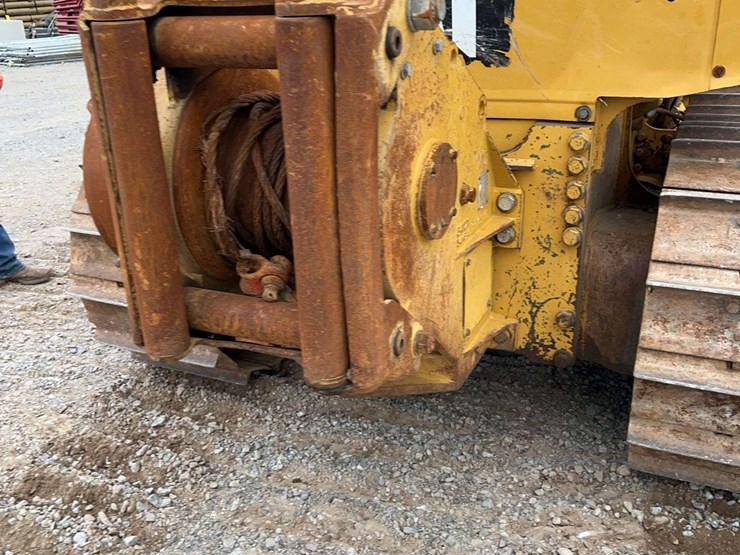 2015-caterpillar-d5k2-lgp-image-52