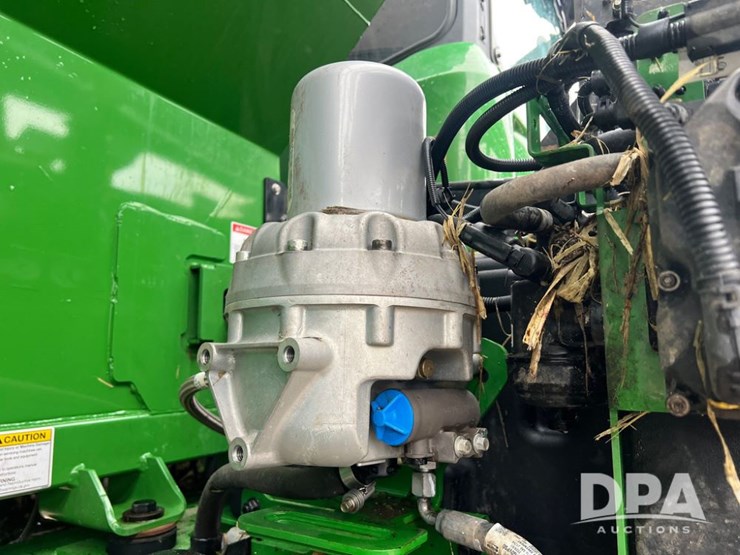 john-deere-600r-image-34