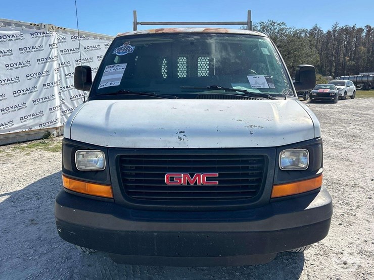 2008-gmc-2500-image-29