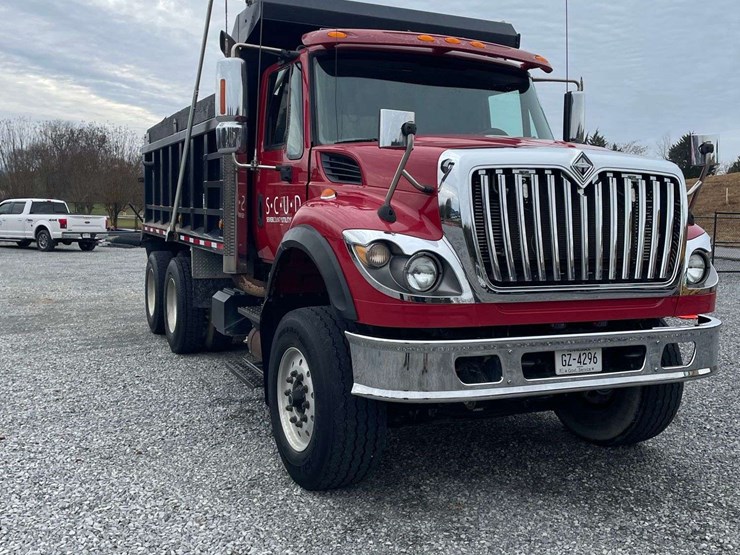 2009-international-7600-image-14