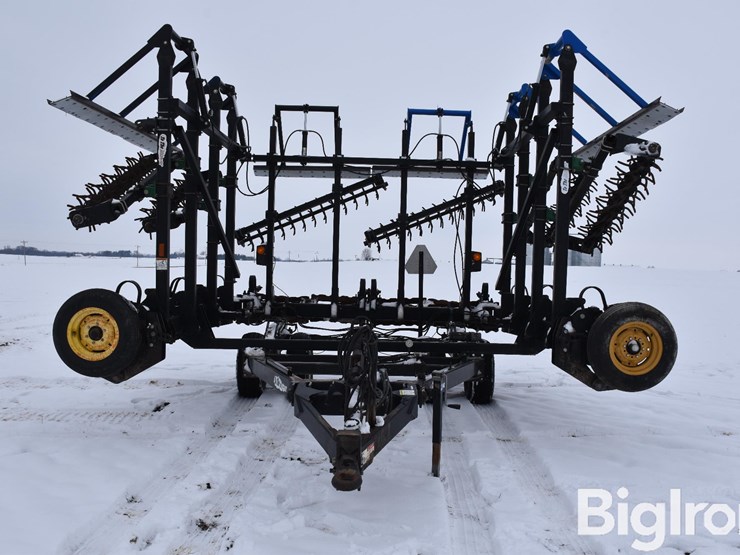 landoll-to-the-max-roller-harrow-image-2