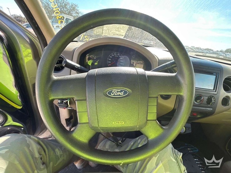 2004-ford-f150-image-13