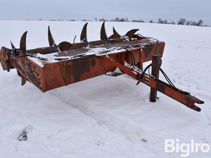 nh-savage-6580-aerator-image-3