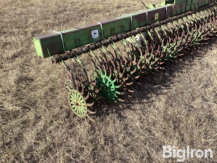 john-deere-400-image-7