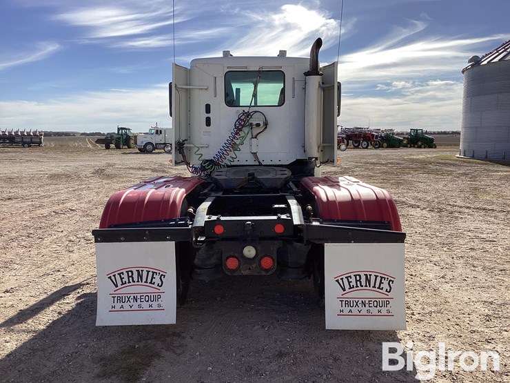 2007-freightliner-columbia-t/a-truck-tractor-image-6
