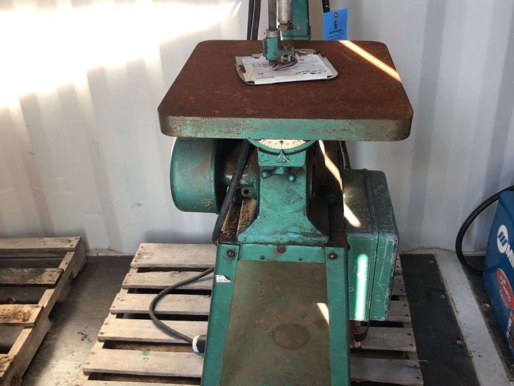 powermatic-model-95-3-phase-power-scroll-saw-image-9