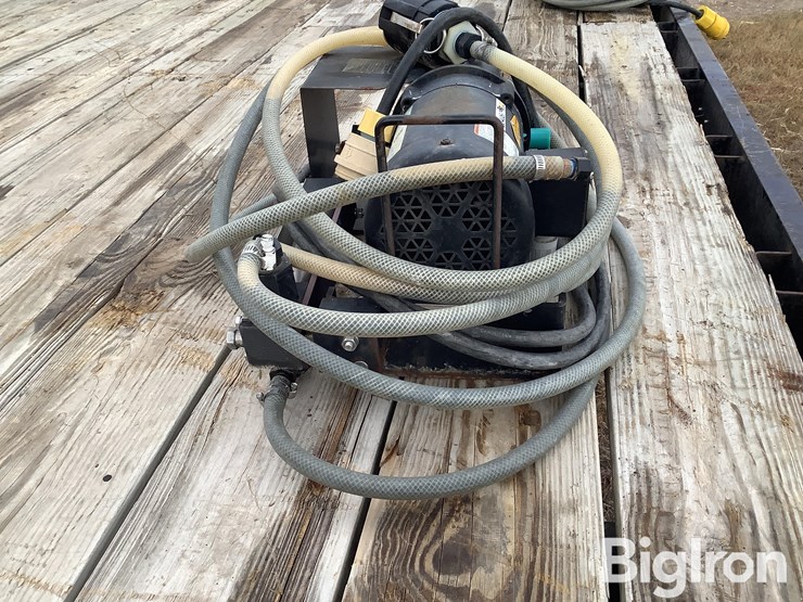 john-blue-21630-injection-chemical-pump-image-4