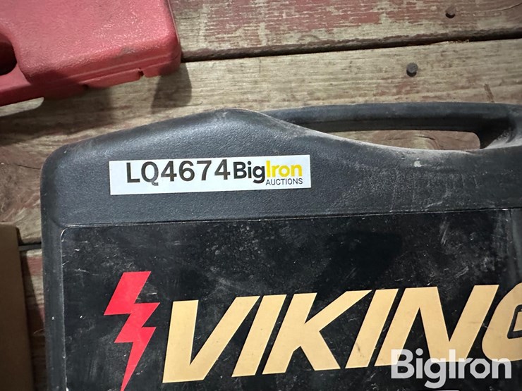 viking-20'-heavy-duty-booster-cables-image-4