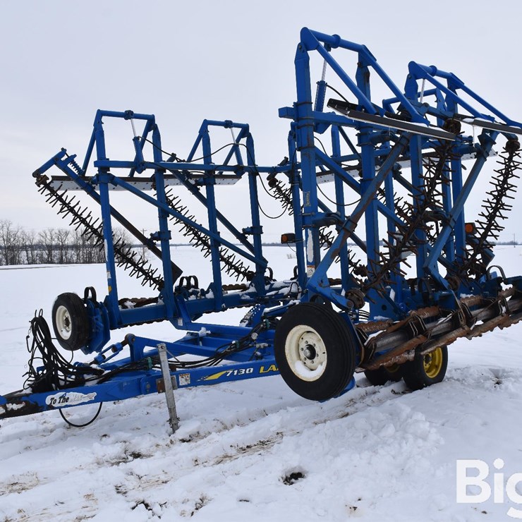 Landoll 130-32 To The Max Roller Harrow